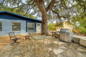 Lake Travis Access Pet-Friendly Lago Vista Home!